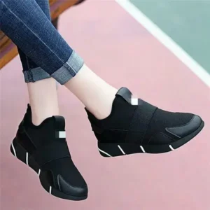 Antolim Women Fashion Slip On Round-Toe Shoes