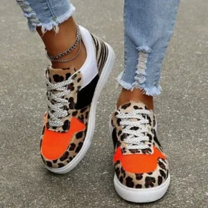 Antolim Fashionable Round Toe Lace-Up Sneakers